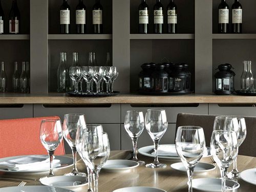 La Gree Des Landes - Eco-Hotel-Spa Yves Rocher Ла-Гасийи Экстерьер фото